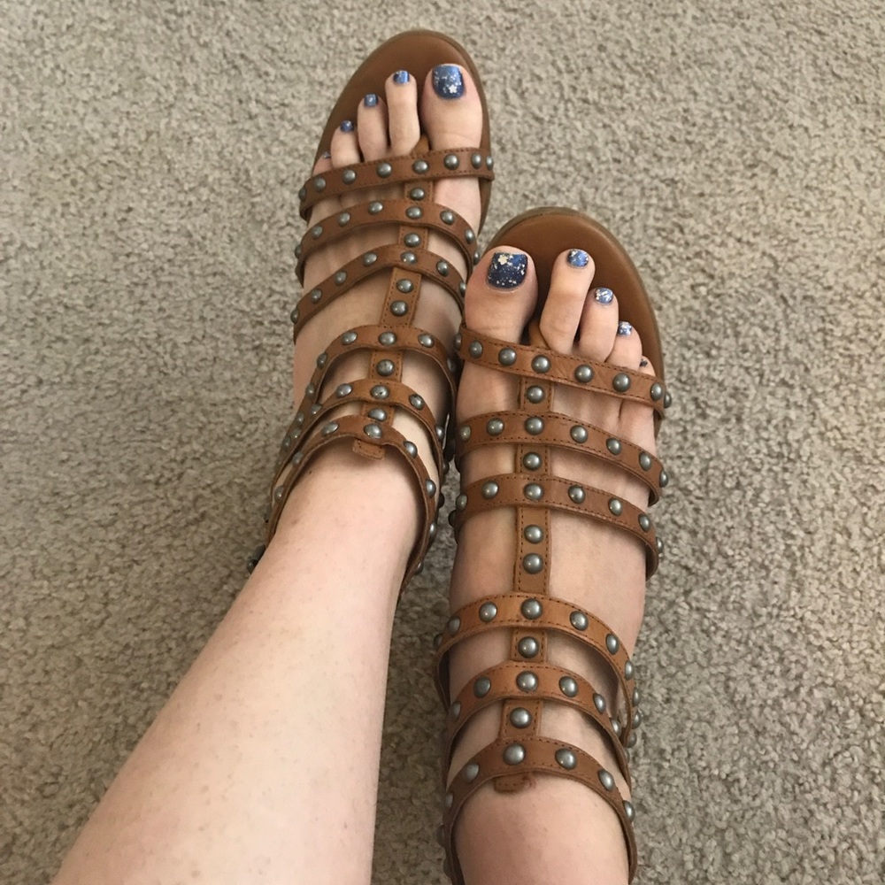 Dolce Vita Studded Block Heeled Sandals